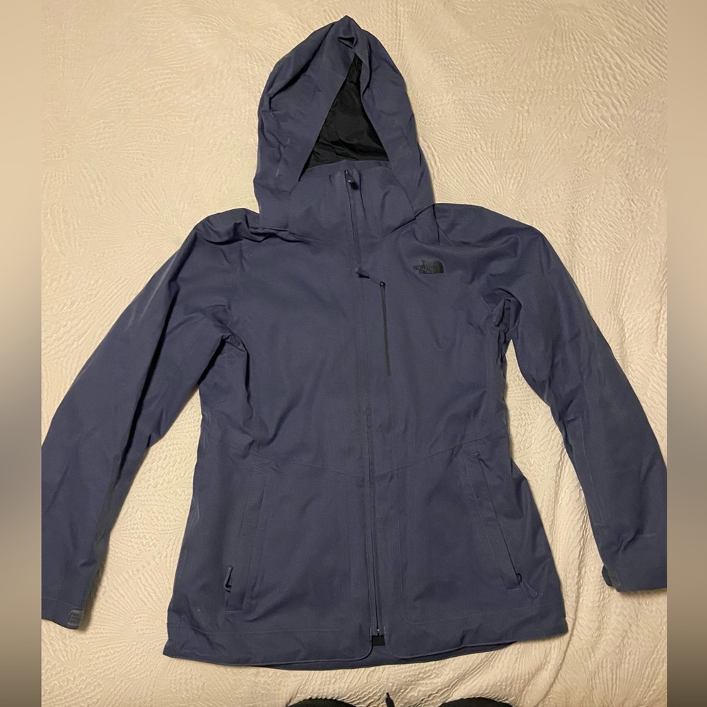 NorthFace Ladies large ski coat system.  Two jackets in one.  Like new